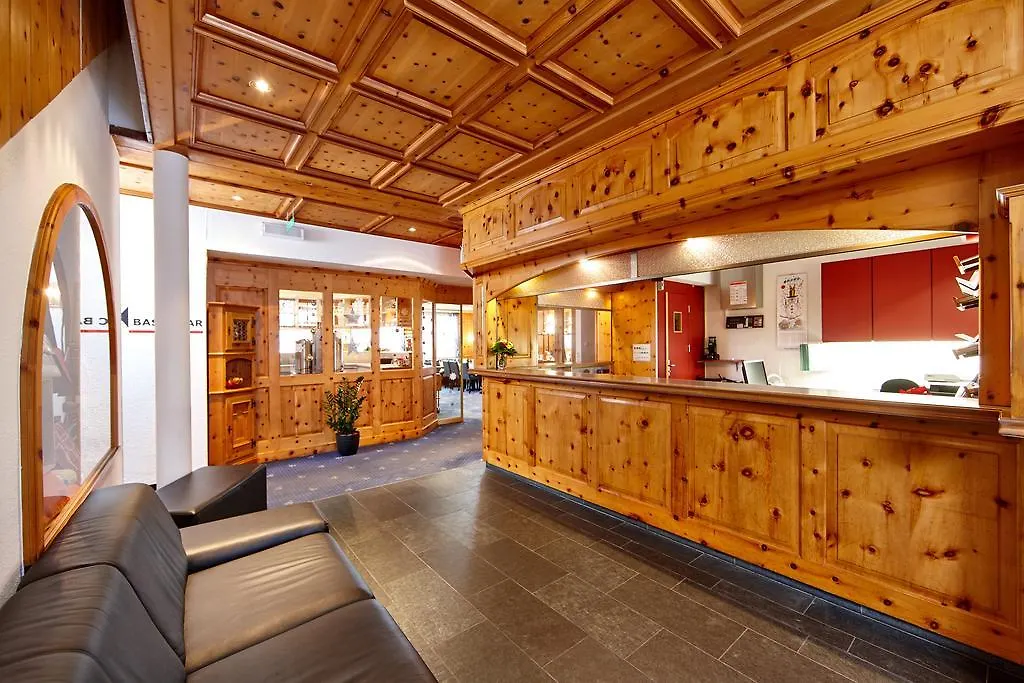 Basic Hotel Arosa-1